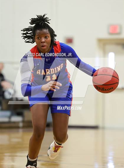 Thumbnail 1 in Siegel vs. Harding Academy photogallery.