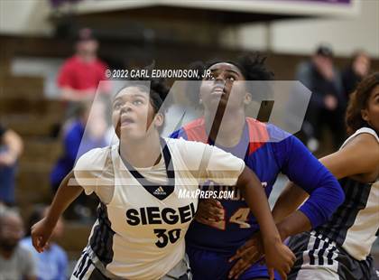 Thumbnail 1 in Siegel vs. Harding Academy photogallery.