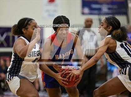 Thumbnail 1 in Siegel vs. Harding Academy photogallery.