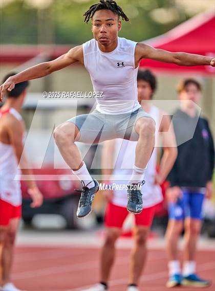 Thumbnail 1 in Eagle No Tax Relays (100M) photogallery.