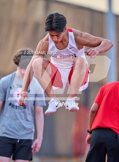 Thumbnail 3 in Eagle No Tax Relays (100M) photogallery.