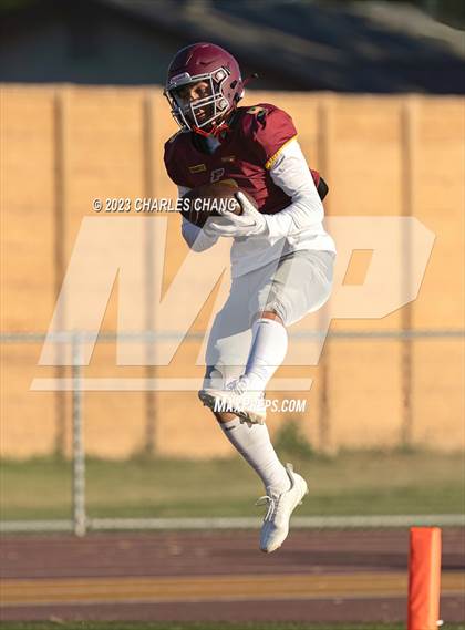 Thumbnail 1 in San Rafael vs Piner photogallery.