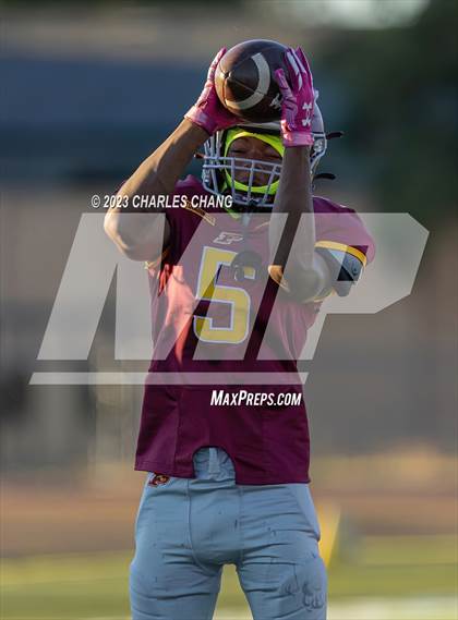 Thumbnail 2 in San Rafael vs Piner photogallery.