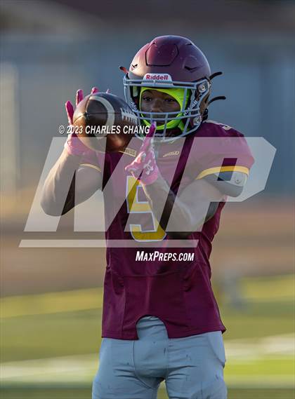 Thumbnail 1 in San Rafael vs Piner photogallery.