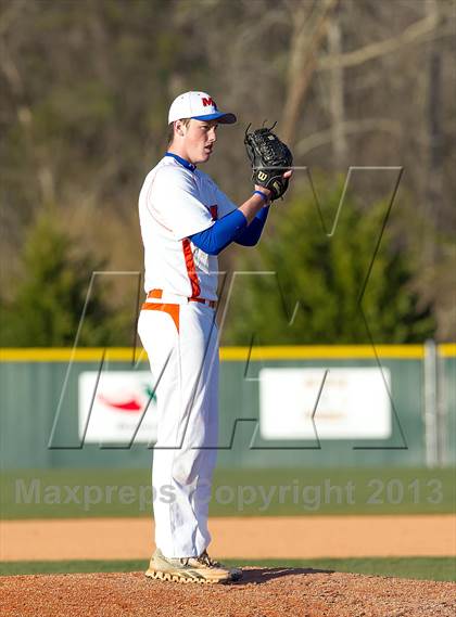Thumbnail 3 in Marvin Ridge vs Charlotte Country Day photogallery.