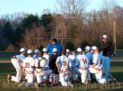 Thumbnail 2 in Marvin Ridge vs Charlotte Country Day photogallery.