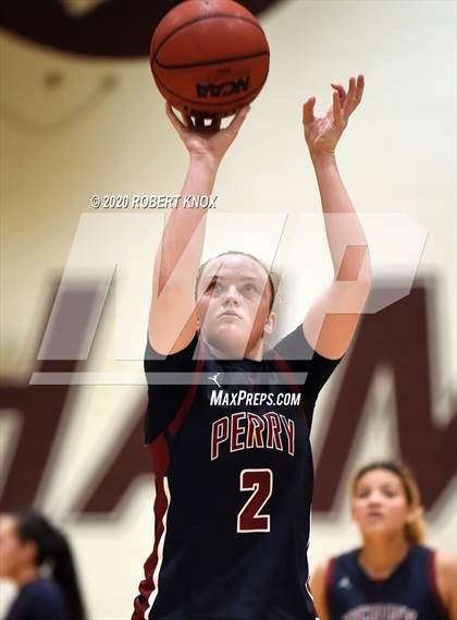 Thumbnail 2 in Perry @ Hamilton photogallery.