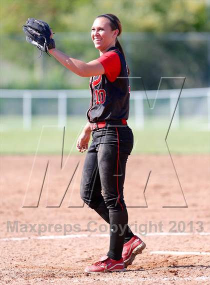 Thumbnail 2 in Brookfield vs Masuk (SWC Semifinal) photogallery.
