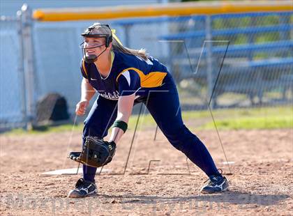 Thumbnail 2 in Brookfield vs Masuk (SWC Semifinal) photogallery.