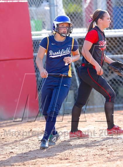 Thumbnail 3 in Brookfield vs Masuk (SWC Semifinal) photogallery.