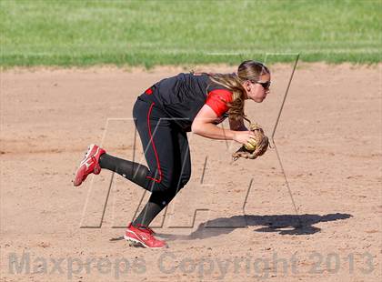 Thumbnail 2 in Brookfield vs Masuk (SWC Semifinal) photogallery.
