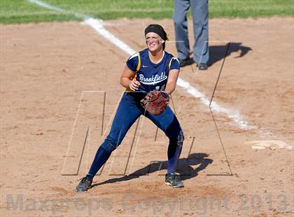 Thumbnail 2 in Brookfield vs Masuk (SWC Semifinal) photogallery.