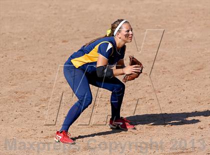 Thumbnail 2 in Brookfield vs Masuk (SWC Semifinal) photogallery.