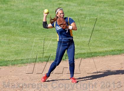 Thumbnail 2 in Brookfield vs Masuk (SWC Semifinal) photogallery.