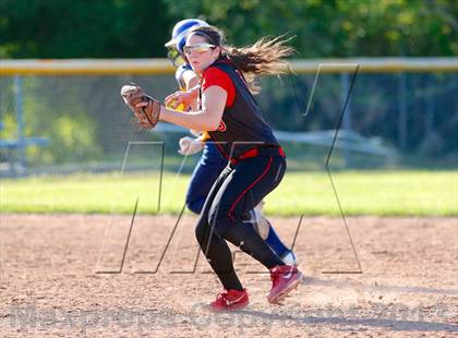 Thumbnail 3 in Brookfield vs Masuk (SWC Semifinal) photogallery.