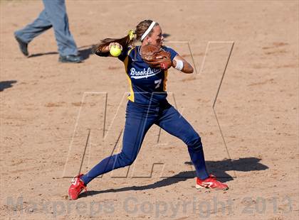 Thumbnail 3 in Brookfield vs Masuk (SWC Semifinal) photogallery.