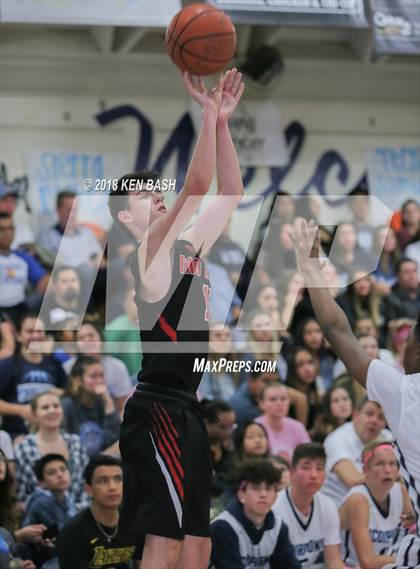 Thumbnail 2 in Rio Mesa @ Camarillo photogallery.
