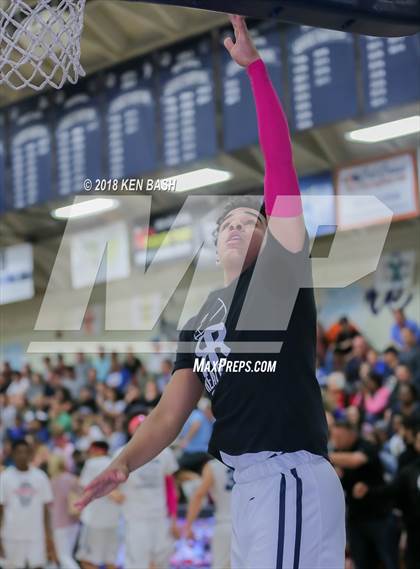 Thumbnail 1 in Rio Mesa @ Camarillo photogallery.