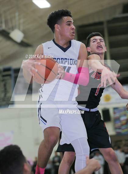 Thumbnail 1 in Rio Mesa @ Camarillo photogallery.