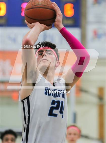 Thumbnail 1 in Rio Mesa @ Camarillo photogallery.