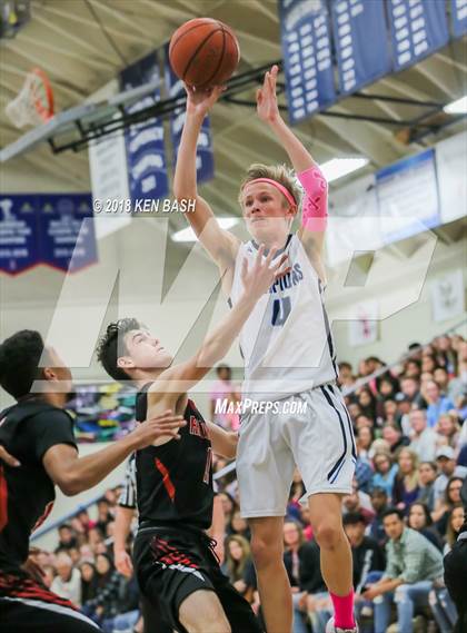 Thumbnail 1 in Rio Mesa @ Camarillo photogallery.