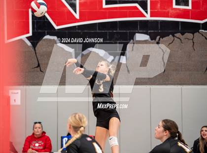 Thumbnail 1 in Alamosa @ Eaton photogallery.