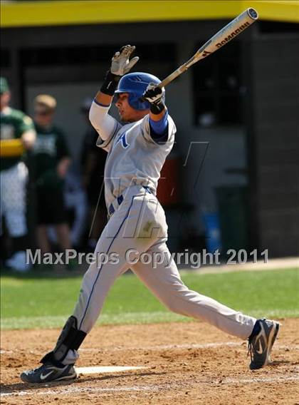 Thumbnail 3 in SGV vs SFV Underclassman All-Star Game photogallery.