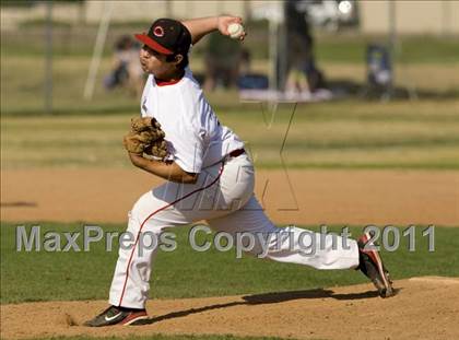 Thumbnail 3 in SGV vs SFV Underclassman All-Star Game photogallery.
