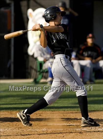 Thumbnail 3 in SGV vs SFV Underclassman All-Star Game photogallery.