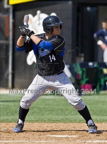 Thumbnail 1 in SGV vs SFV Underclassman All-Star Game photogallery.