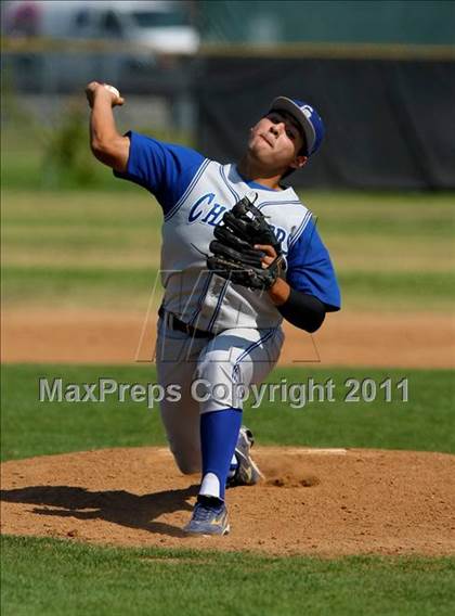 Thumbnail 2 in SGV vs SFV Underclassman All-Star Game photogallery.