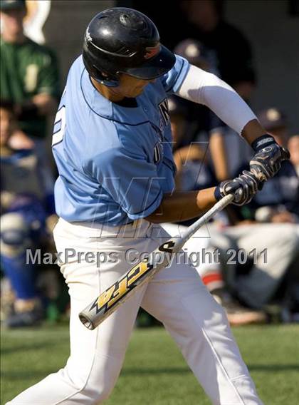 Thumbnail 1 in SGV vs SFV Underclassman All-Star Game photogallery.
