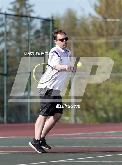 Thumbnail 1 in Frontier League Tournament photogallery.