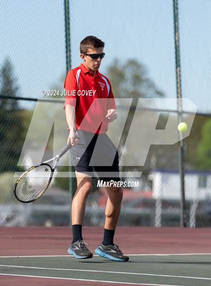 Thumbnail 3 in Frontier League Tournament photogallery.