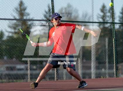 Thumbnail 2 in Frontier League Tournament photogallery.