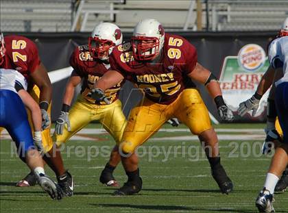 Thumbnail 1 in Covington Catholic vs. Cardinal Mooney (Kirk Herbstreit Varsity Football Series) photogallery.