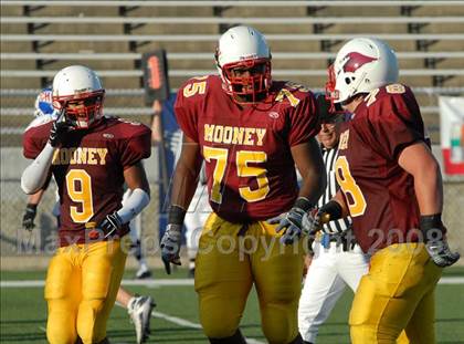 Thumbnail 1 in Covington Catholic vs. Cardinal Mooney (Kirk Herbstreit Varsity Football Series) photogallery.