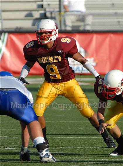 Thumbnail 3 in Covington Catholic vs. Cardinal Mooney (Kirk Herbstreit Varsity Football Series) photogallery.