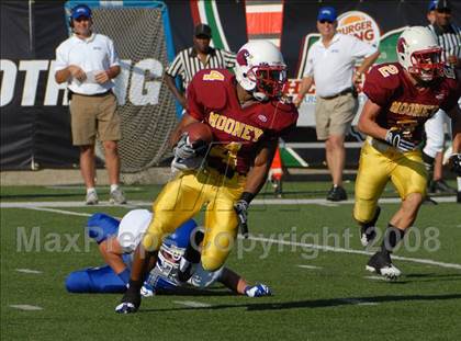 Thumbnail 1 in Covington Catholic vs. Cardinal Mooney (Kirk Herbstreit Varsity Football Series) photogallery.
