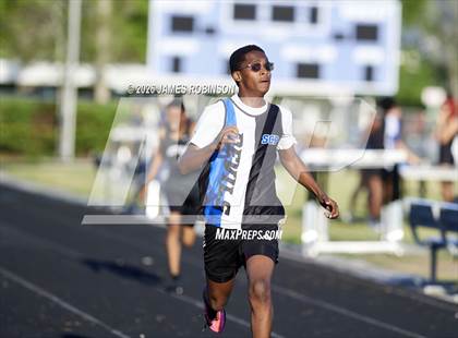 Thumbnail 1 in Stanton Invitational (400m) photogallery.