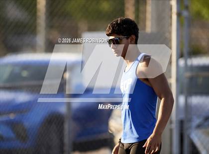 Thumbnail 3 in Stanton Invitational (400m) photogallery.