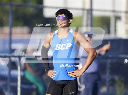 Thumbnail 2 in Stanton Invitational (400m) photogallery.