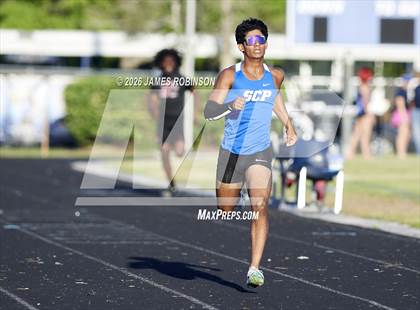 Thumbnail 3 in Stanton Invitational (400m) photogallery.