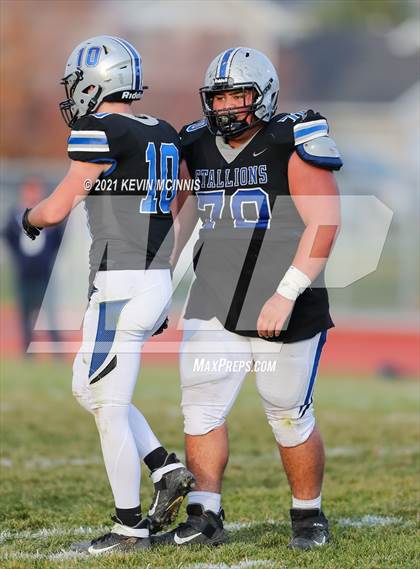 Thumbnail 3 in East vs. Stansbury photogallery.