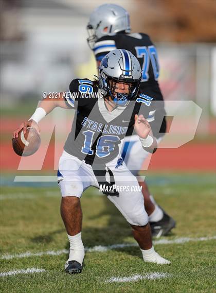 Thumbnail 2 in East vs. Stansbury photogallery.