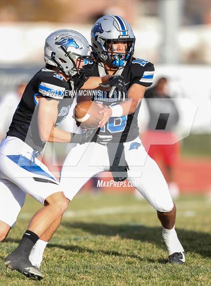 Thumbnail 2 in East vs. Stansbury photogallery.