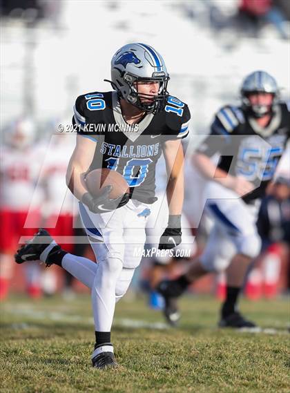 Thumbnail 2 in East vs. Stansbury photogallery.