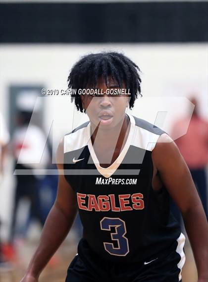 Thumbnail 1 in West Craven vs. New Bern (Craven County Holiday Hoops Tournament) photogallery.