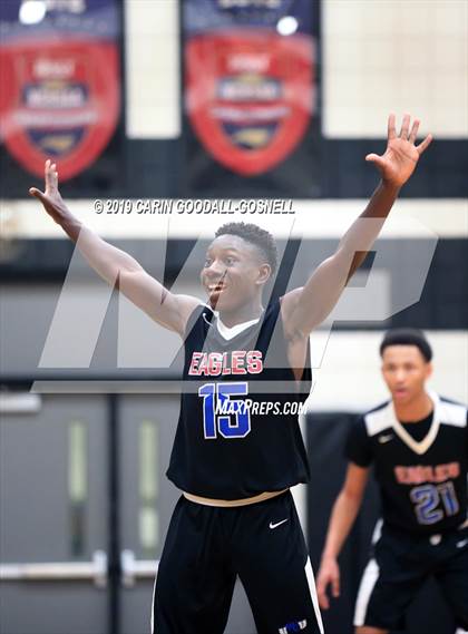 Thumbnail 3 in West Craven vs. New Bern (Craven County Holiday Hoops Tournament) photogallery.