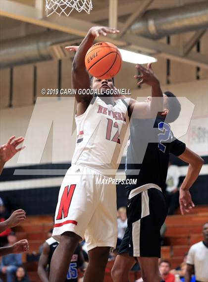 Thumbnail 1 in West Craven vs. New Bern (Craven County Holiday Hoops Tournament) photogallery.